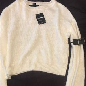 Cropped sweater
